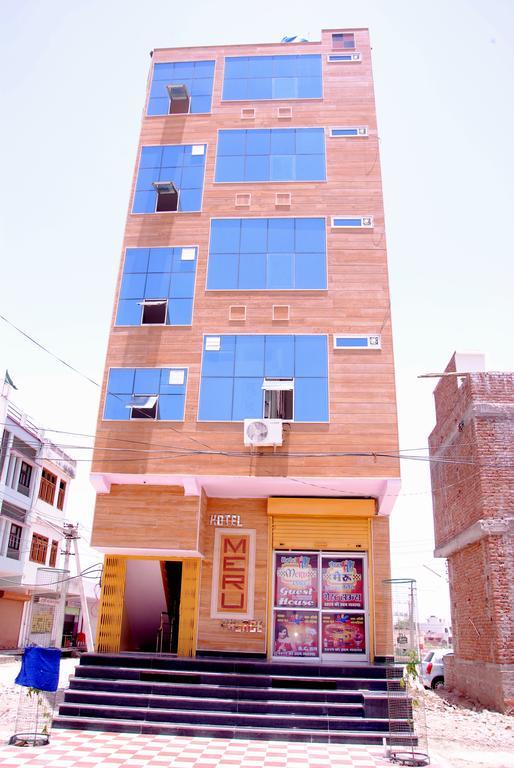Meru Palace Guest House And Restaurant Tonk Екстериор снимка